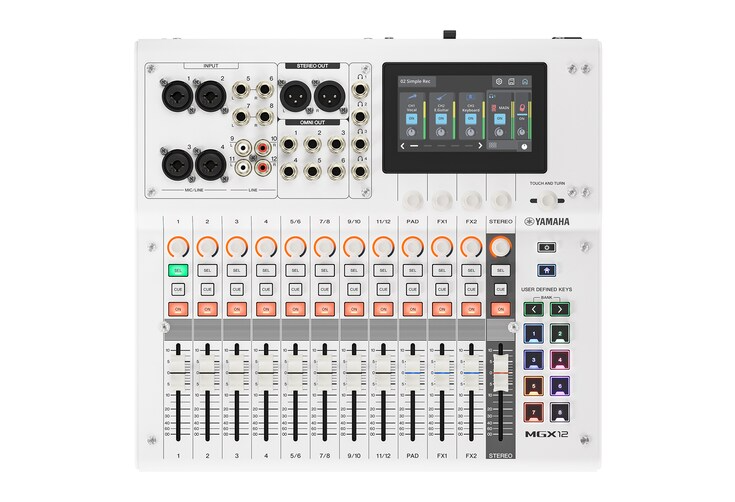 Bàn mixer Yamaha MGX12