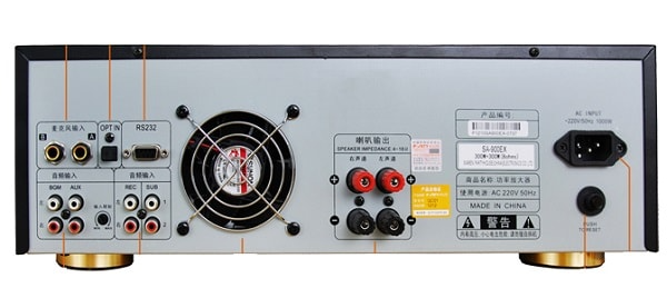 Amply 2 kênh cho công suất 350W/kênh ở mức 8 Ohm