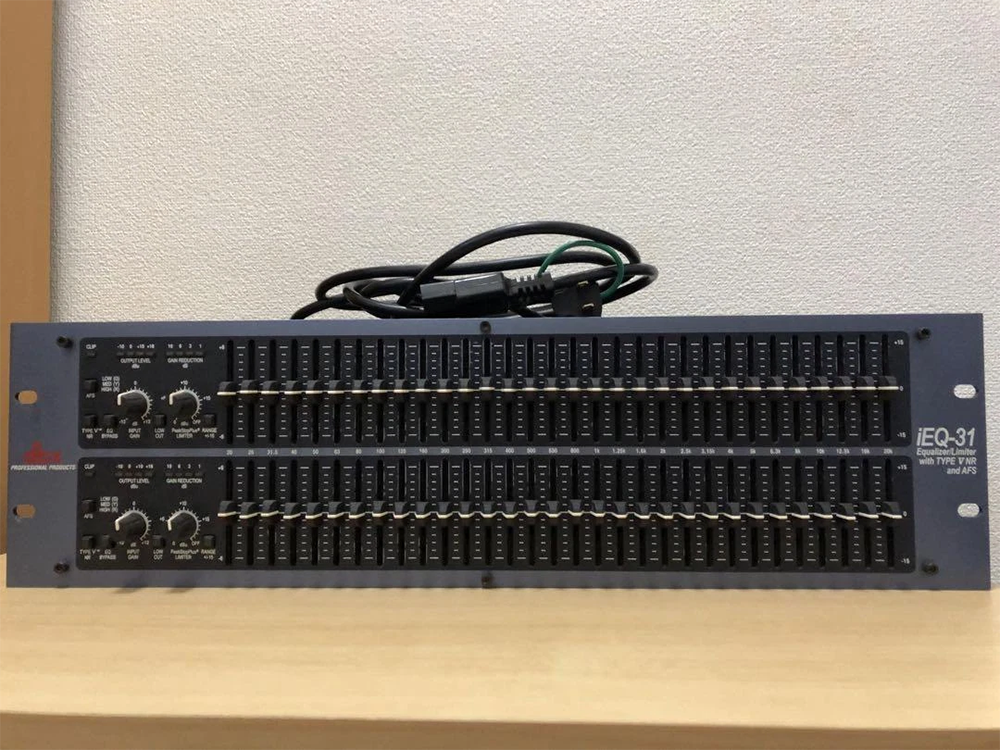 Equalizers DBX iEQ31