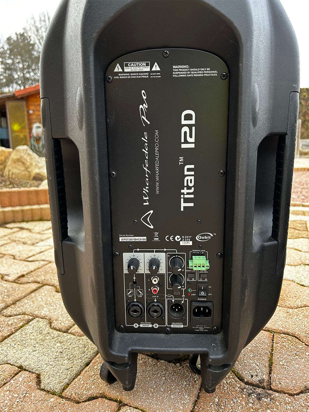 Loa Wharfedale Titan 12D