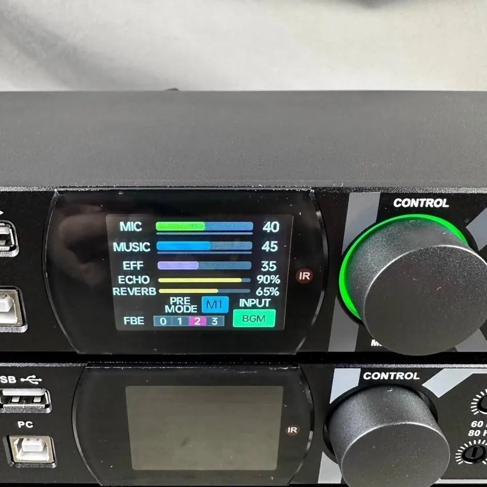 JBL UR90 có khả năng chống hú FBE 3 cấp độ